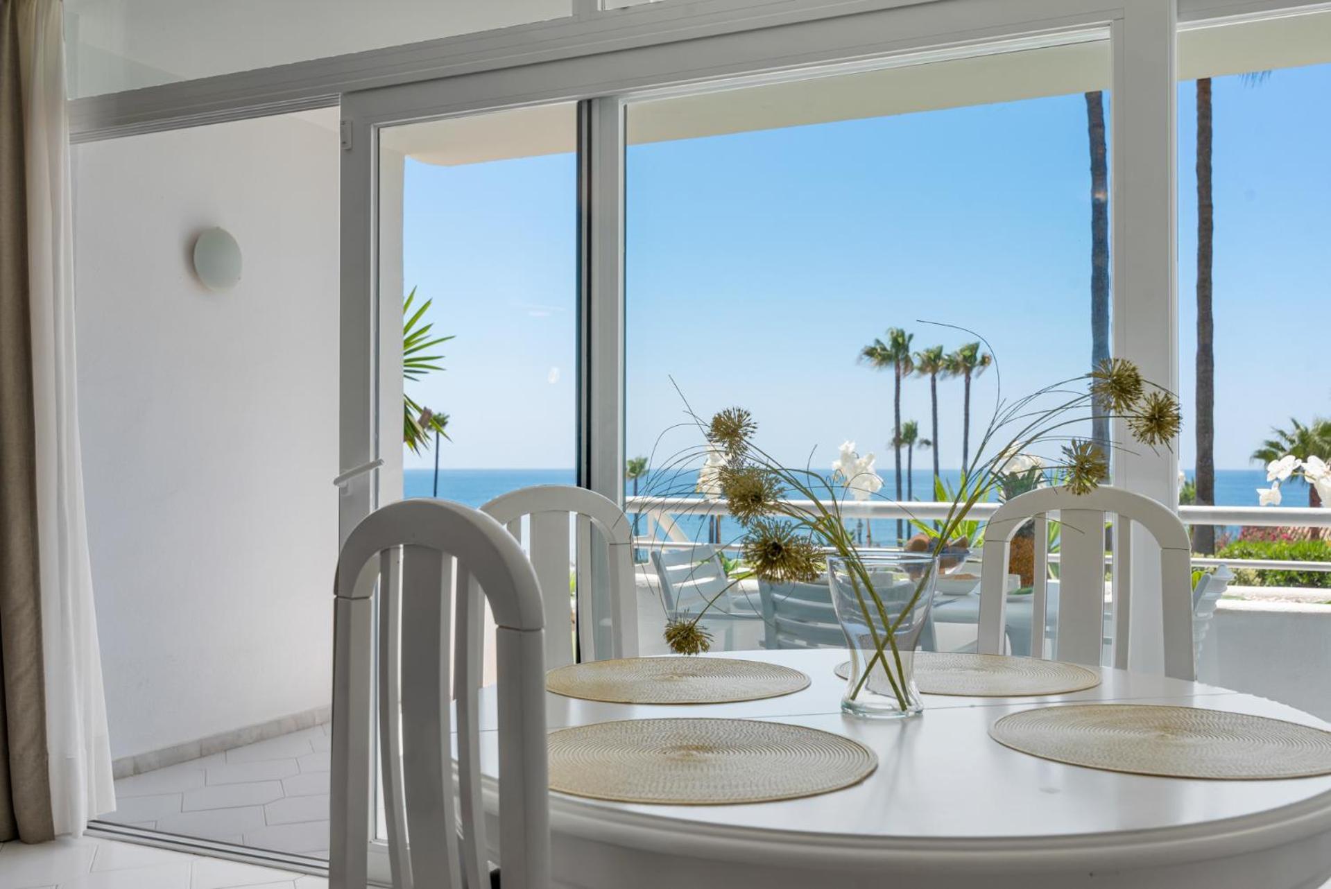 Miraflores Apartments By The Beach Costa Del Sol Sitio de Calahonda ภายนอก รูปภาพ